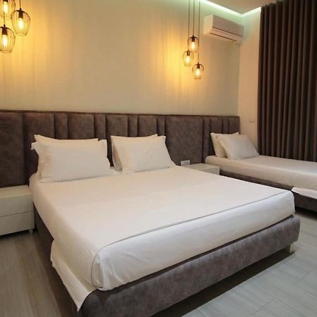 Hotel Lidi Саранде Екстериор снимка