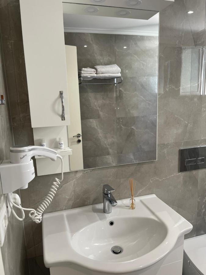 Hotel Lidi Саранде Екстериор снимка