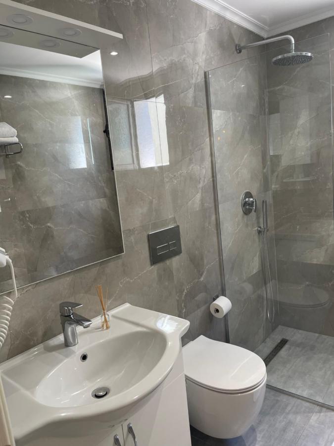 Hotel Lidi Саранде Екстериор снимка